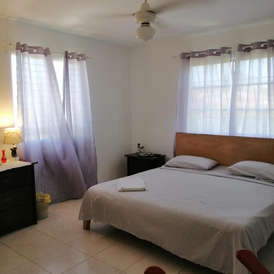 Posada Dilia Del Alba Santo Domingo Eksteriør bilde